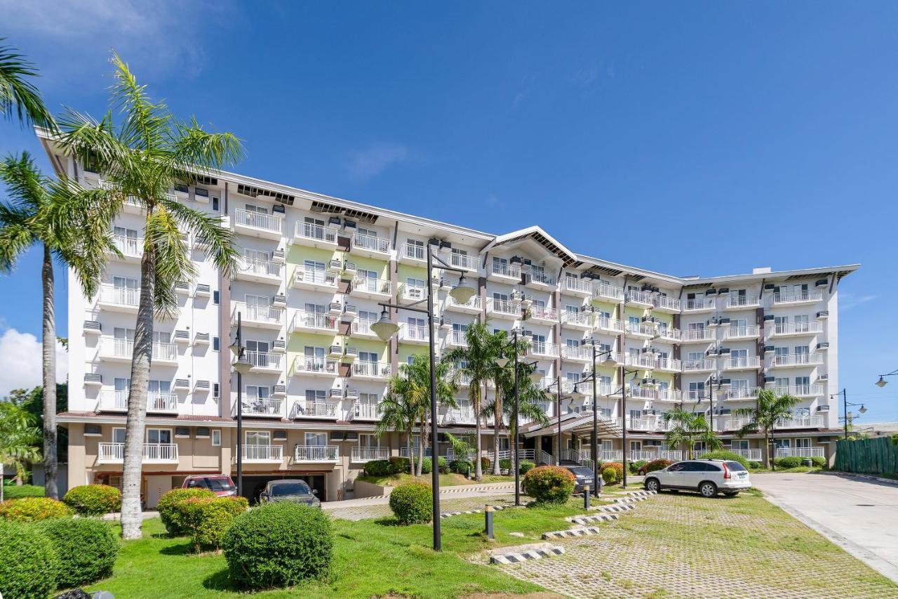 732 Express Condotel, 3 Minutes To Airport, With Gym & Pool Fast Wi-Fi, Free Netflix Lapu-Lapu City Exterior photo